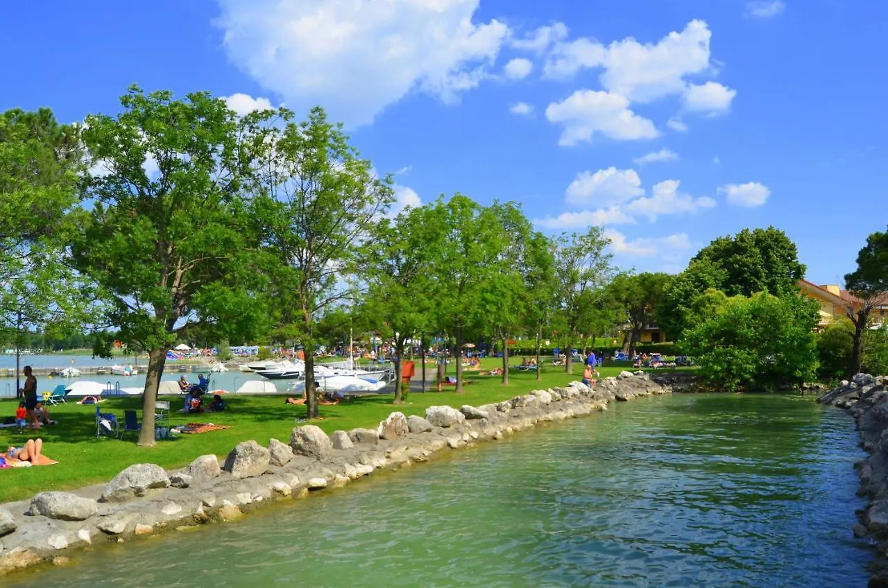 아파트 Sirmione House -Appartamento Vacanza Lugana Di 시르미오네 이탈리아